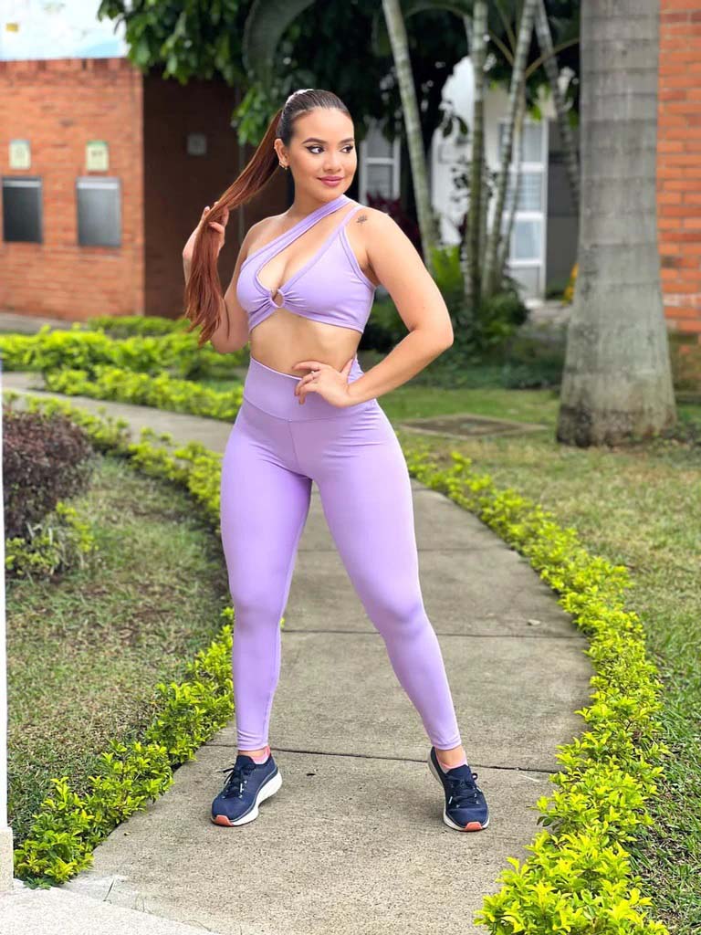 DVLMODELS - Ropa deportiva mujer Tienda.DVLModels.com: Moda, belleza y accesorios